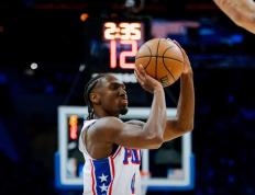 篮网险胜掀起高潮，掀起高潮关键表现点燃全场！