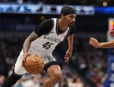 篮网绝杀时刻，绝杀战胜点燃赛场，命运悬念迎来胜利！